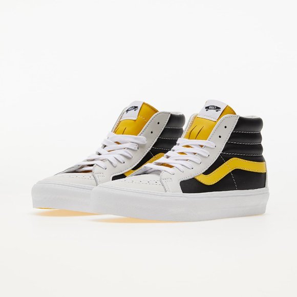 Sk8-Hi Reissue VLT LX Love Wins Shoe